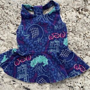 Blue Sleeveless Dress with Graphic Print